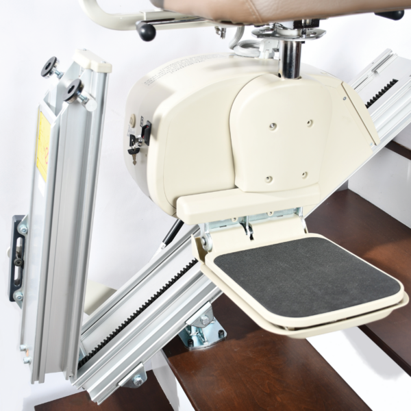 Aviator_Hinge Rail Pilot Aviator E603 Stair Lift - Hinge Rail