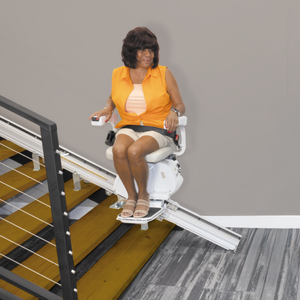 Aviator_Lifestyle Pilot Aviator E603 Stair Lift - Lifestyle